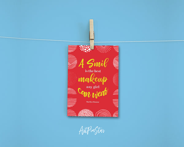 A smile is the best makeup any girl  can wear Marilyn Monroe Inspirational Customized Greeting Card