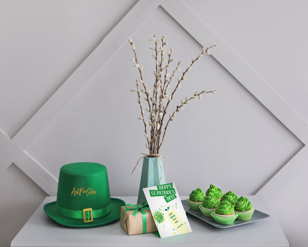 Luck is believing you’re lucky-Tennessee Williams St. Patricks Day Personalized Gifts Card - ArtPinStar.com
