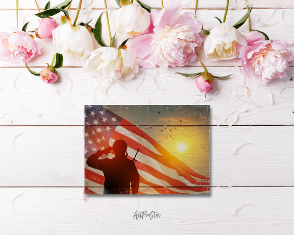 USA Army Soldier Saluting Flag Veterans Day Holiday Greeting Cards